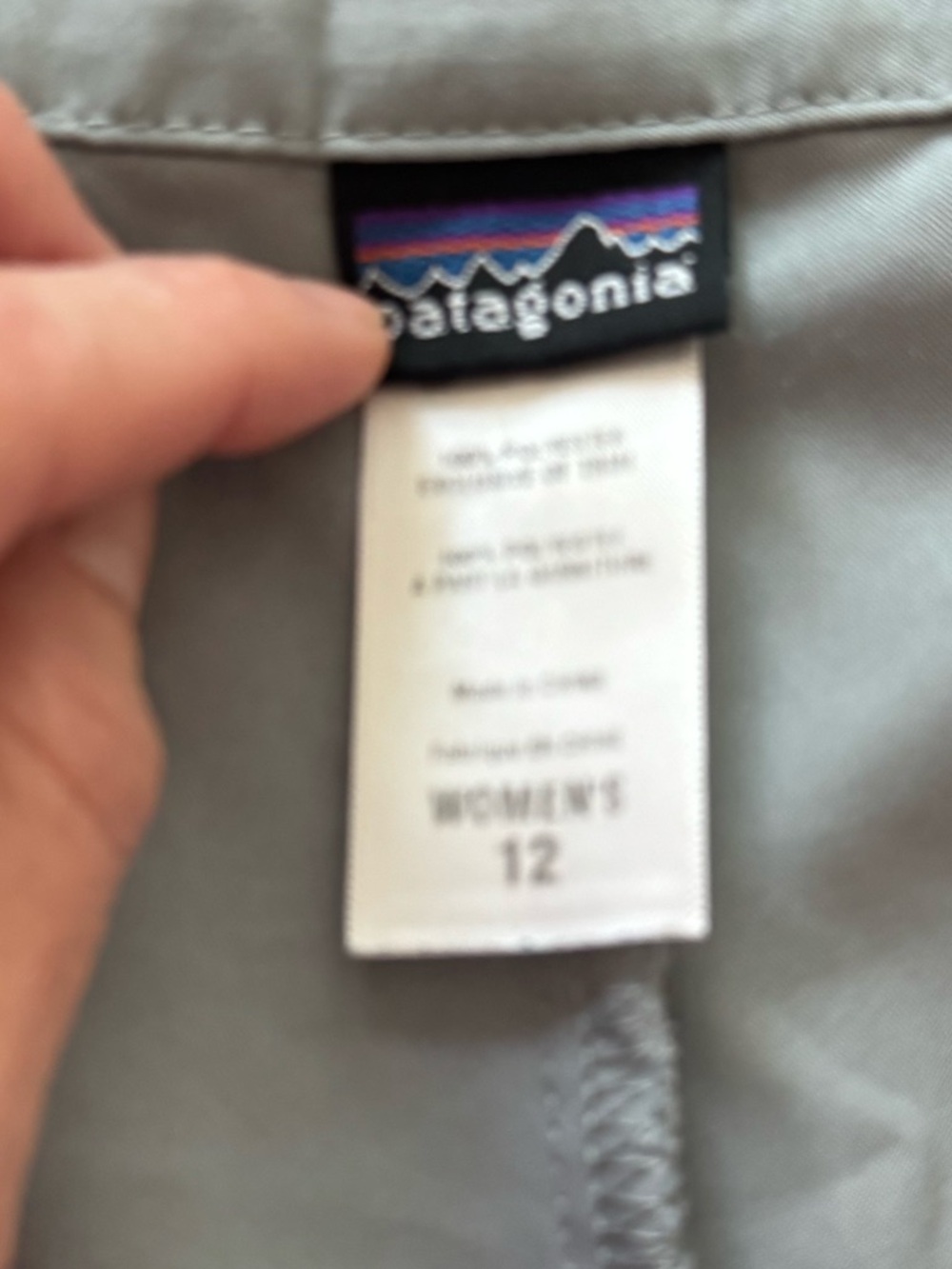 EUC Patagonia Duway Skirt Women’s Size 12 Gray Athletic Skort Hiking Travel - Picture 9 of 10